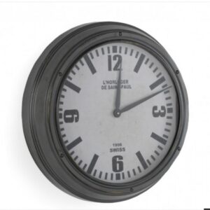 Reloj de pared metálico